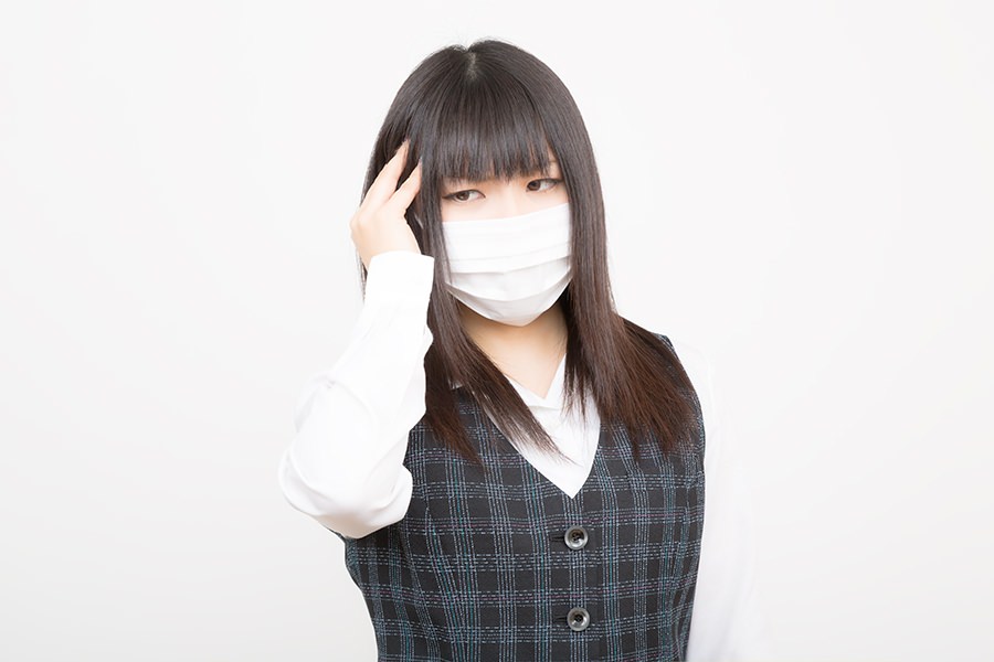 やってきましたこの季節・・・。自然のテロ、花粉症。