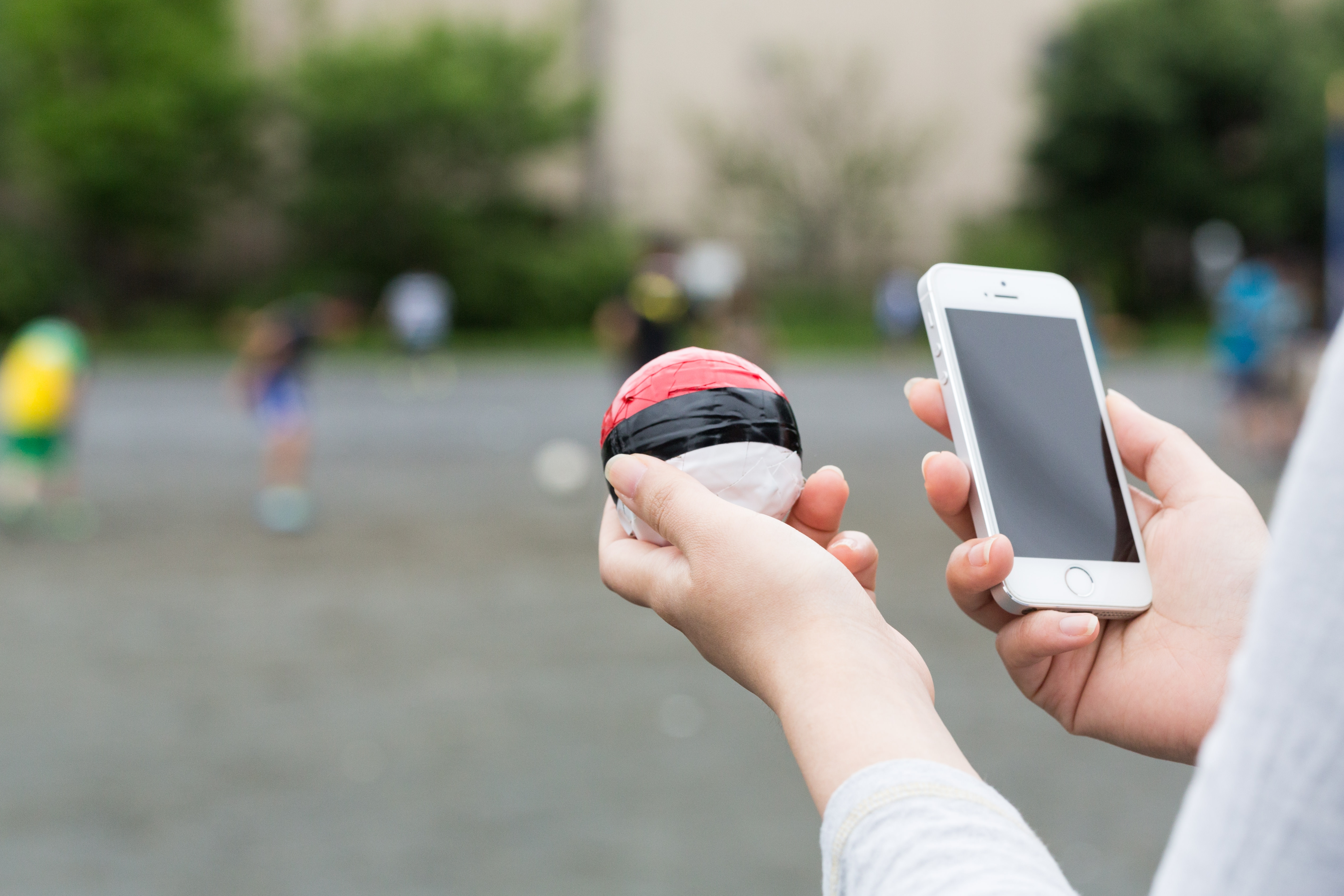 「ポケモンGO」ゲームに疎い親こそ知りたい子どもと安全に楽しむためのコツ