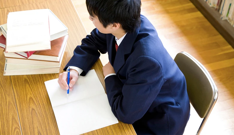 ４つのステップでラクに書ける！読書感想文の書き方と時間がないときも使える裏ワザ