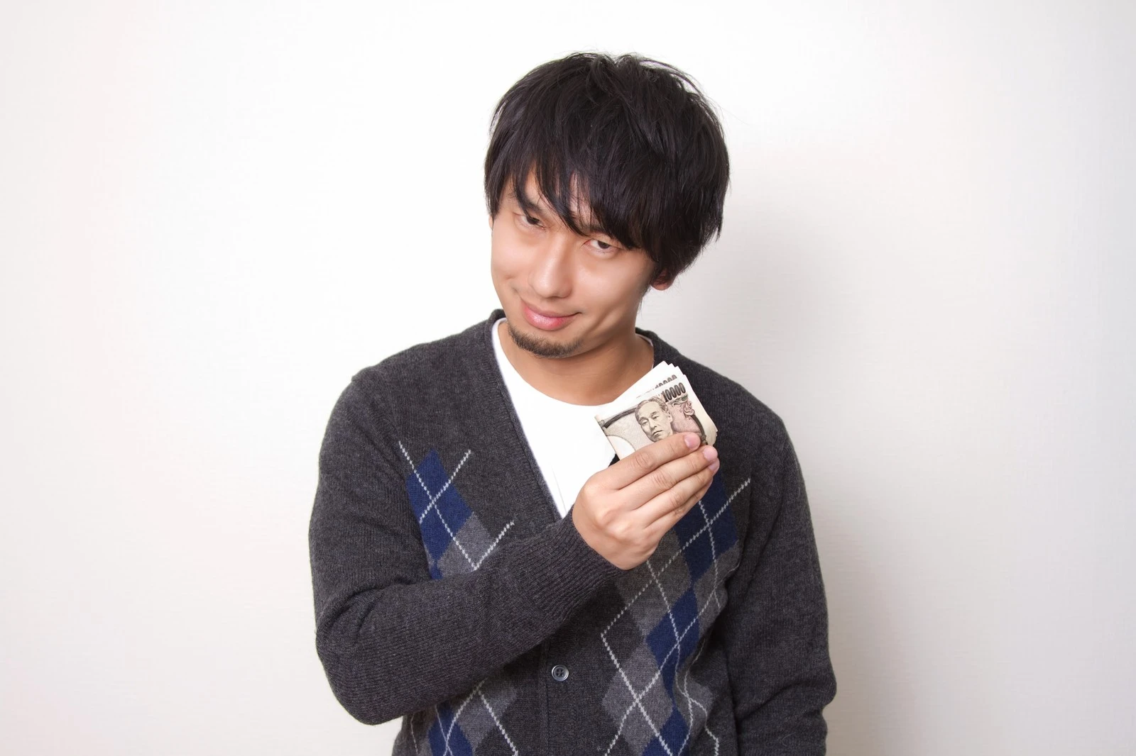 これだけあれば安心！もしものときに困らない貯金額とリスクゼロの増やし方